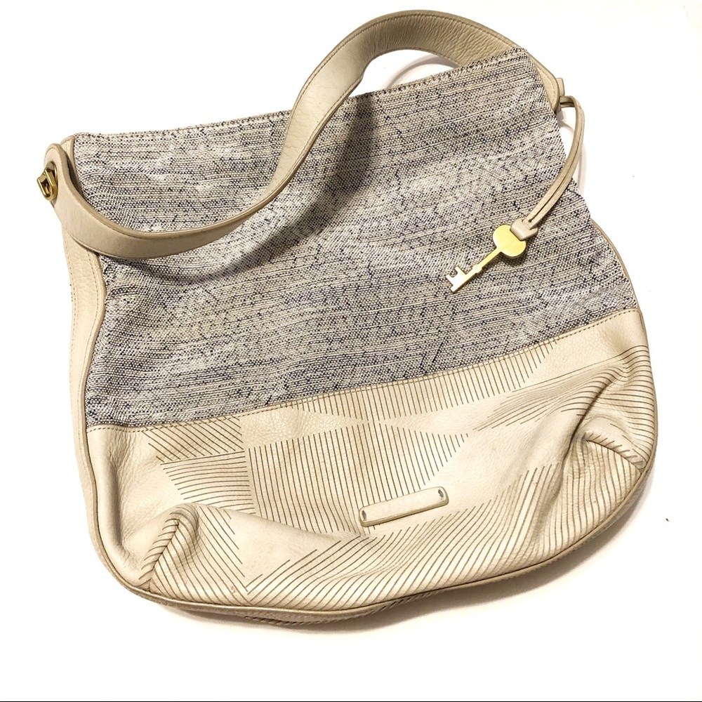 Fossil purse